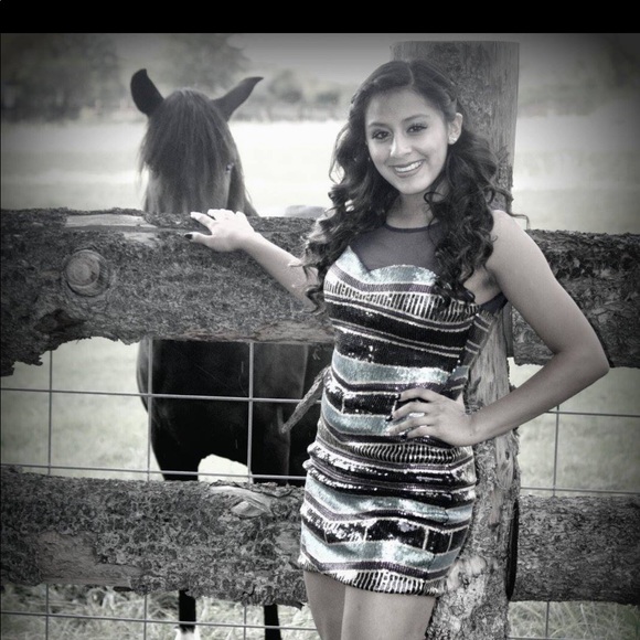 Dillard’s Dress - Picture 4 of 4